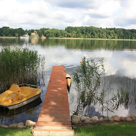 Port Jeziorak Bed & Breakfast 4*