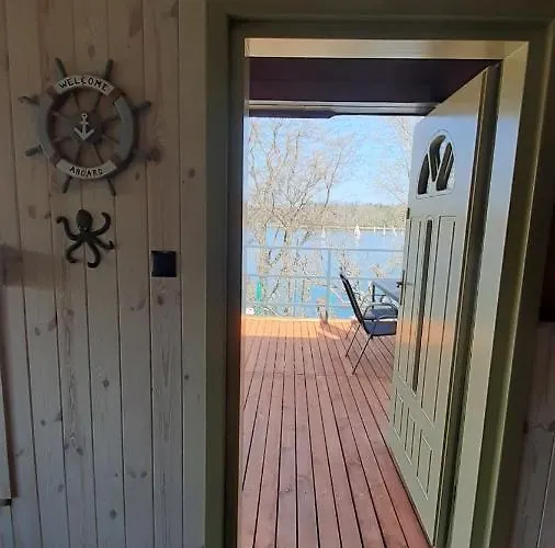 Port Jeziorak Bed & Breakfast 4*