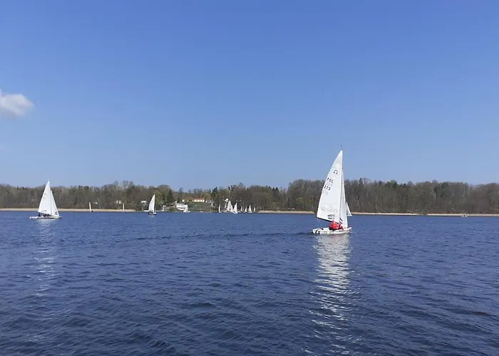 Bed & Breakfast Port Jeziorak 4*